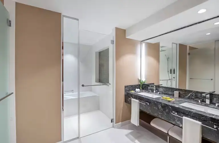 ホテル Hilton Al Khobar King Fahd Causeway