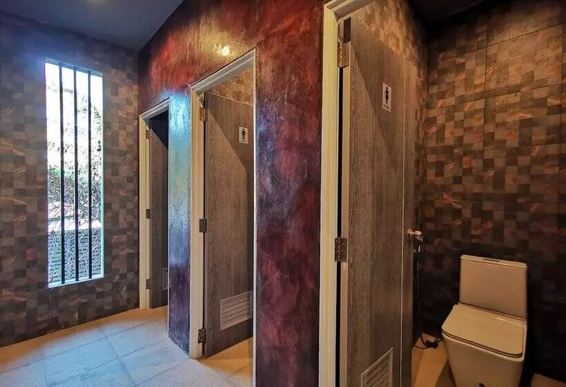 Hotelli Hi Samui Hostel