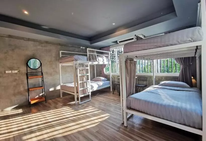 Hotelli Hi Samui Hostel