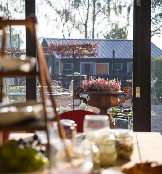 ベッドアンドブレックファースト De Verloren Sinjoor