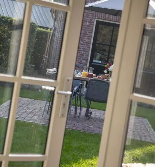 Aamiaismajoitus (B&B) De Verloren Sinjoor