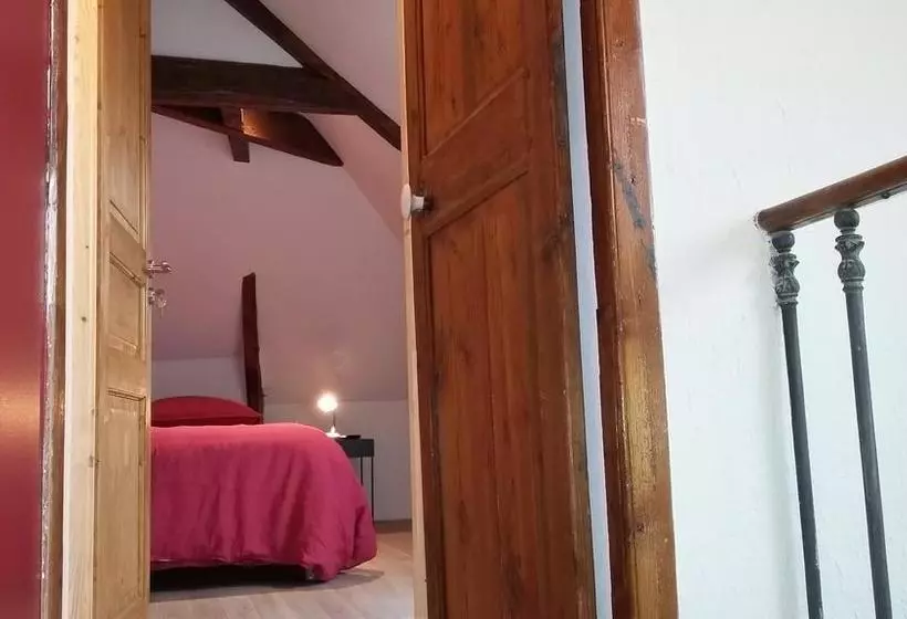 Aamiaismajoitus (B&B) Les Jacquemarts Normands