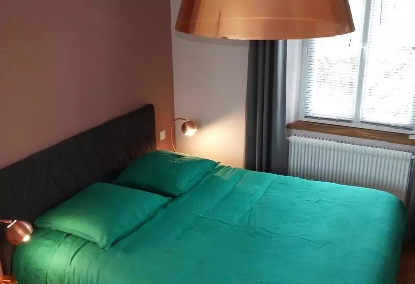 Aamiaismajoitus (B&B) Les Jacquemarts Normands
