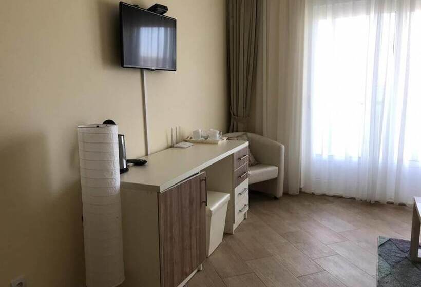 هتل Edem Apartments