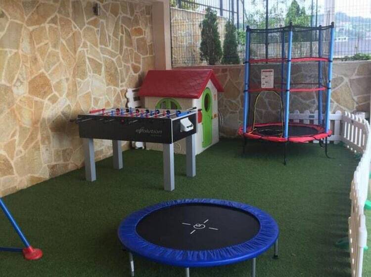 هتل Edem Apartments