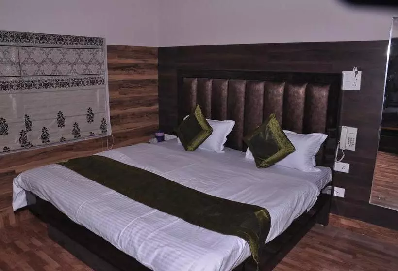 هتل Ekam Lodge