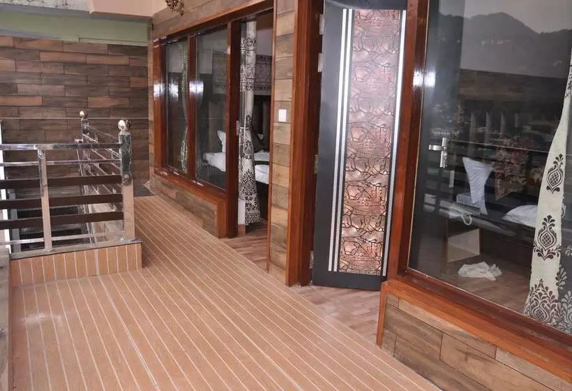 هتل Ekam Lodge