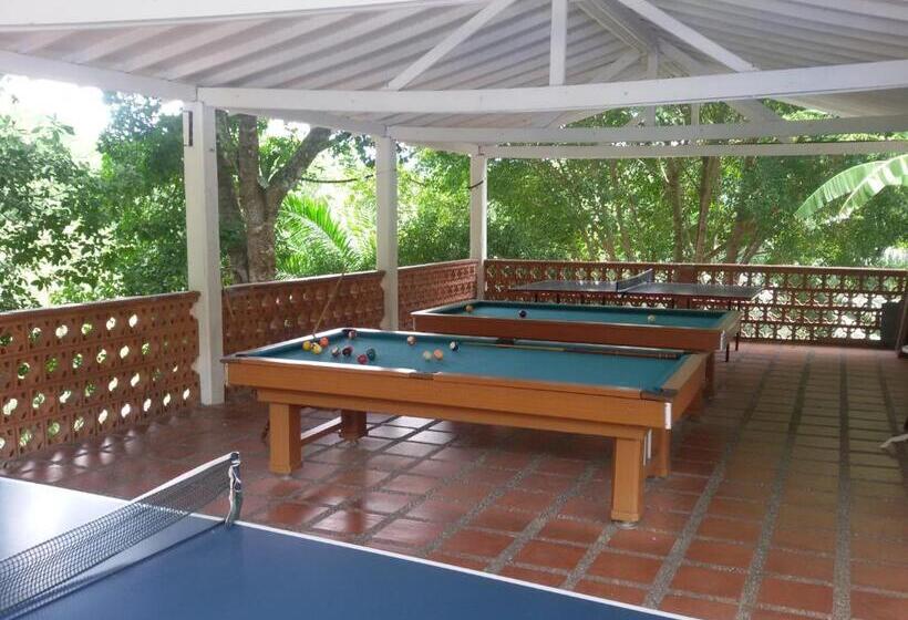 בית מלון כפרי El Tesoro