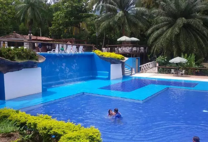 Hotelli El Tesoro