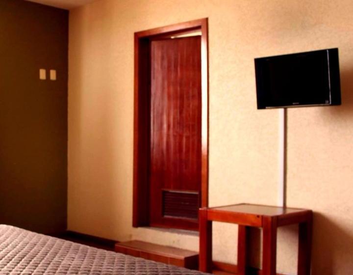 酒店 Excelencia De América