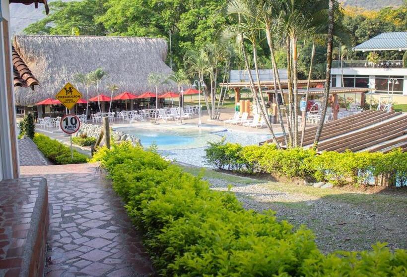 فندق Hosteria Guaracú