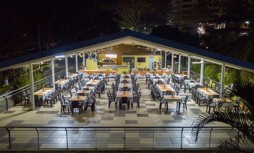 فندق Hosteria Guaracú