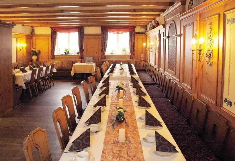 Hotelli Landgasthof Grüner Baum
