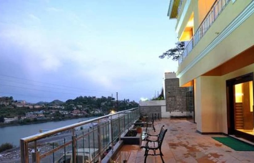 בית מלון כפרי Tal Paradise