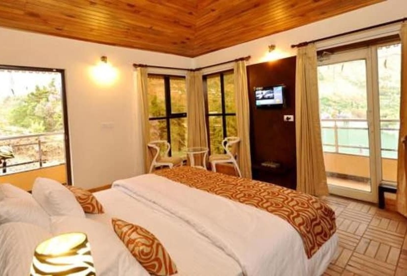 בית מלון כפרי Tal Paradise