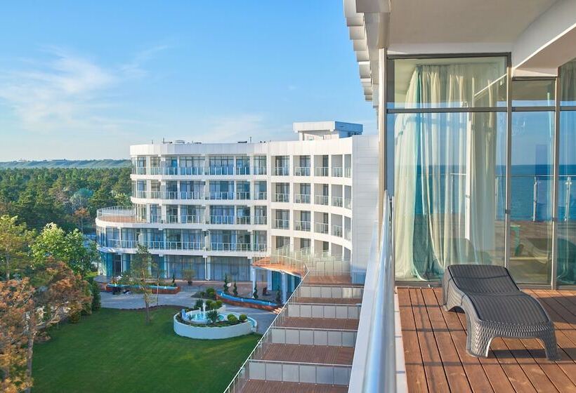 ホテル De La Vita