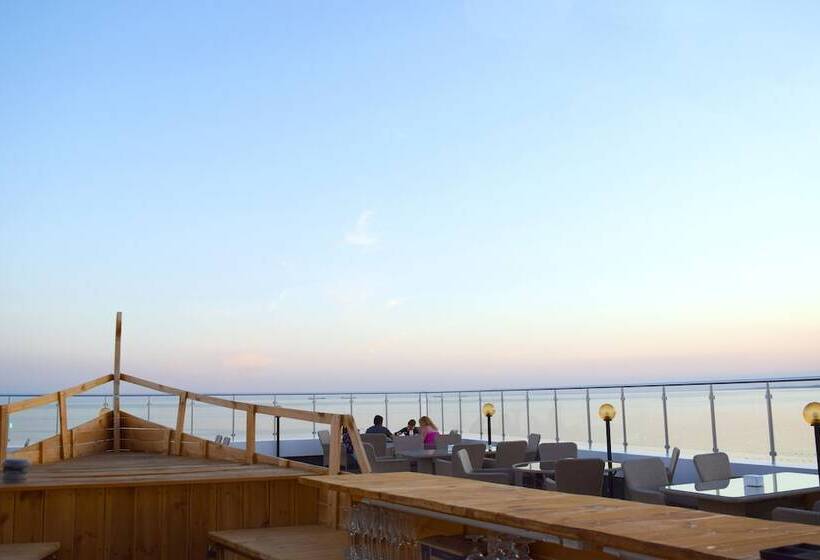 ホテル De La Vita