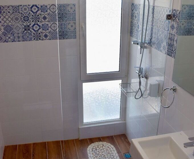 ホテル De La Vita