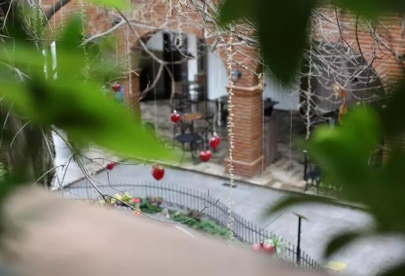 Punto Madero Hotel & Plaza