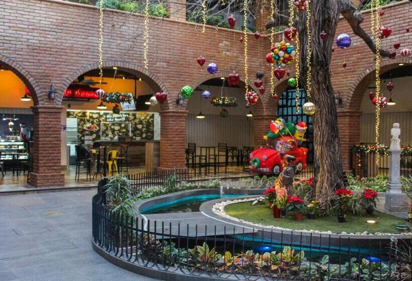 Punto Madero Hotel & Plaza