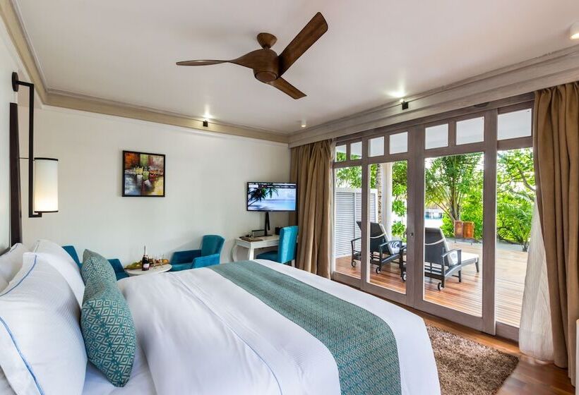 Nh Maldives Kuda Rah Resort   Stays Of 3 Nights Or More, 50 Percent Off Shared Roundtrip Transport