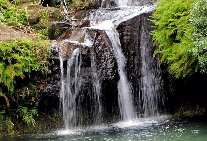 استراحتگاه Isalo Rock Lodge