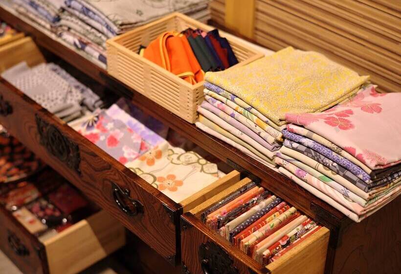 ريوكان Nagisatei Taroan