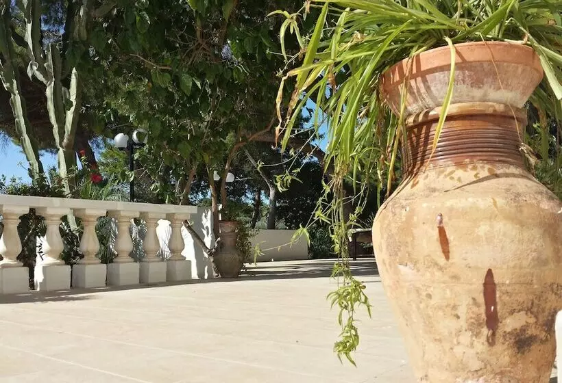 Aamiaismajoitus (B&B) Baglio Il Giovinetto