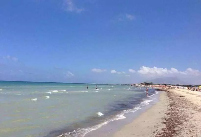 Aamiaismajoitus (B&B) Baglio Il Giovinetto