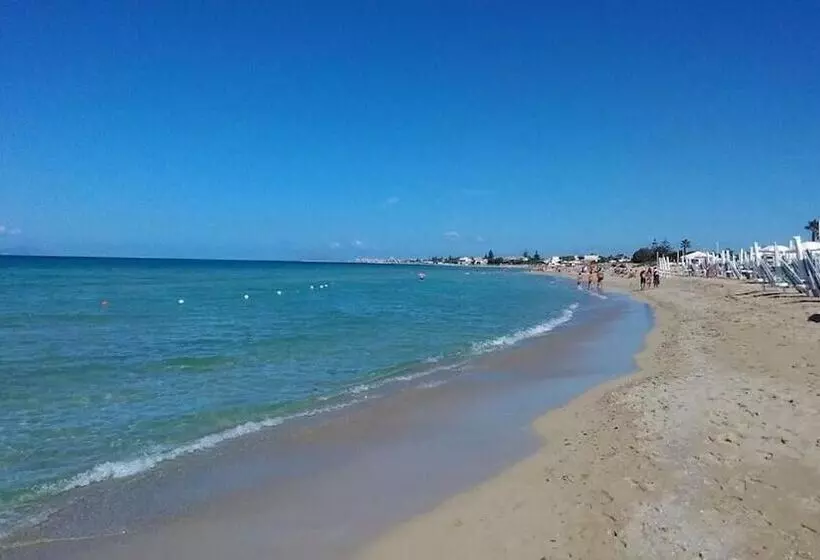 Aamiaismajoitus (B&B) Baglio Il Giovinetto