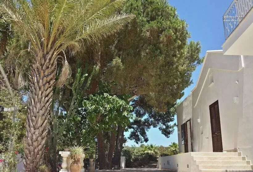 Aamiaismajoitus (B&B) Baglio Il Giovinetto