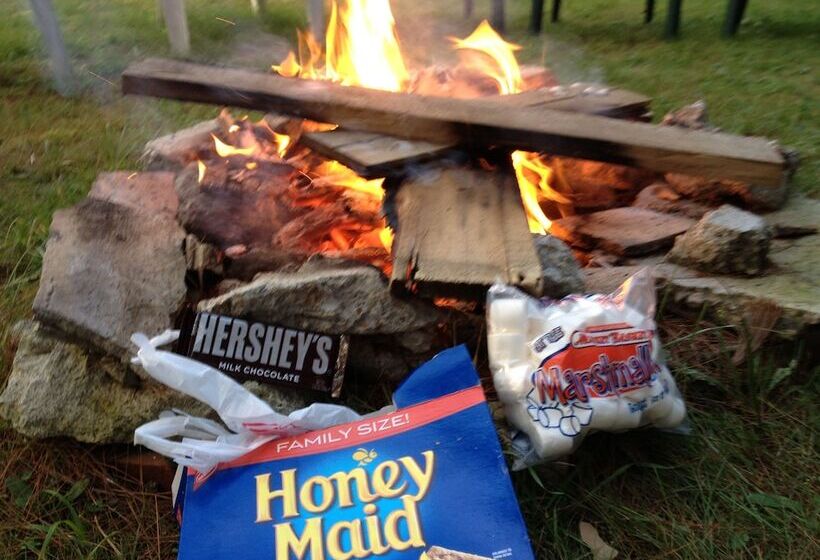 Aamiaismajoitus (B&B) Golden Stage Inn