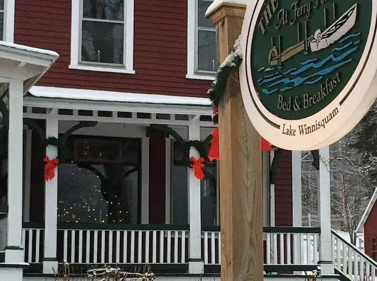 ベッドアンドブレックファースト The Lake House At Ferry Point