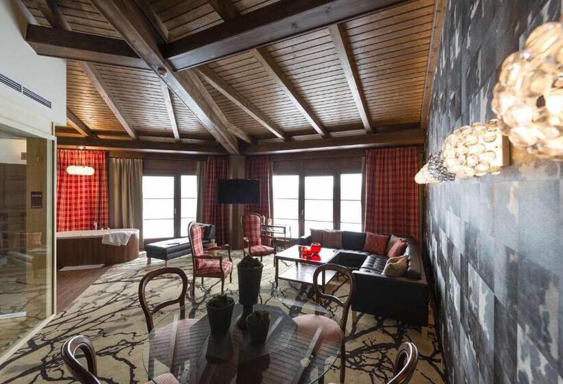 Hotelli Cascade Resort & Spa