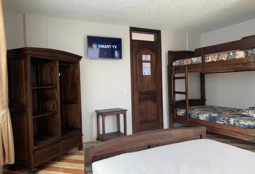Hotel Kemarios
