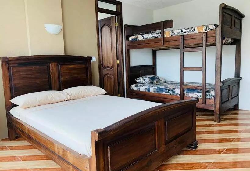 Hotel Kemarios