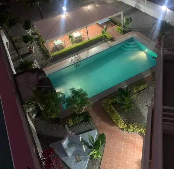 Hotel Kemarios
