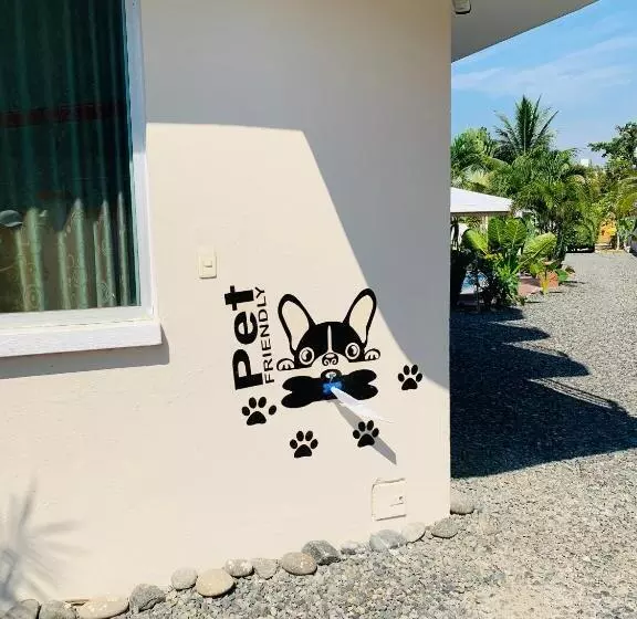 Hotel Kemarios