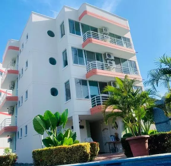 Hotel Kemarios