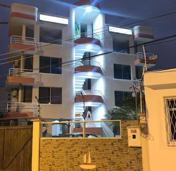 Hotel Kemarios