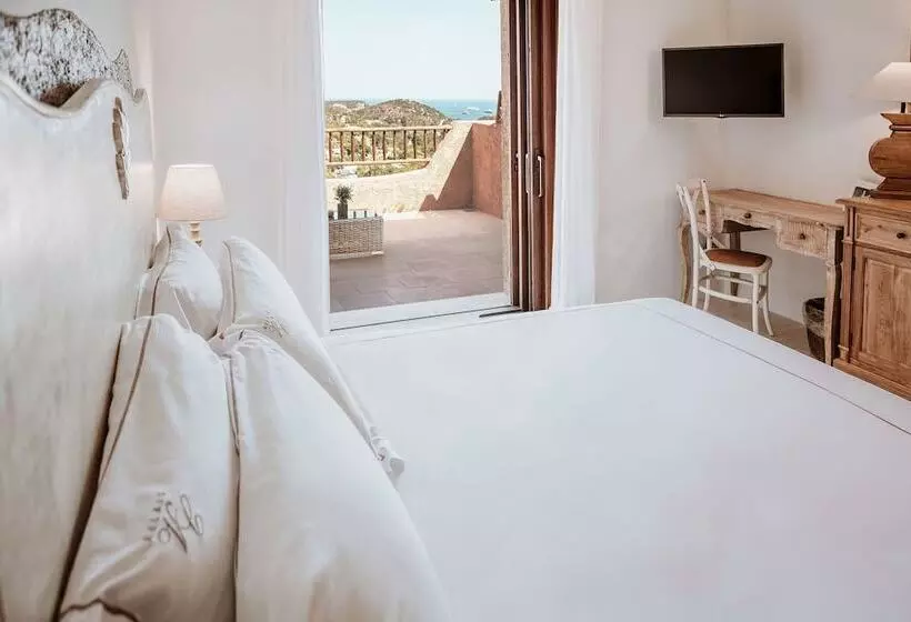 هتل Relais Villa Carola