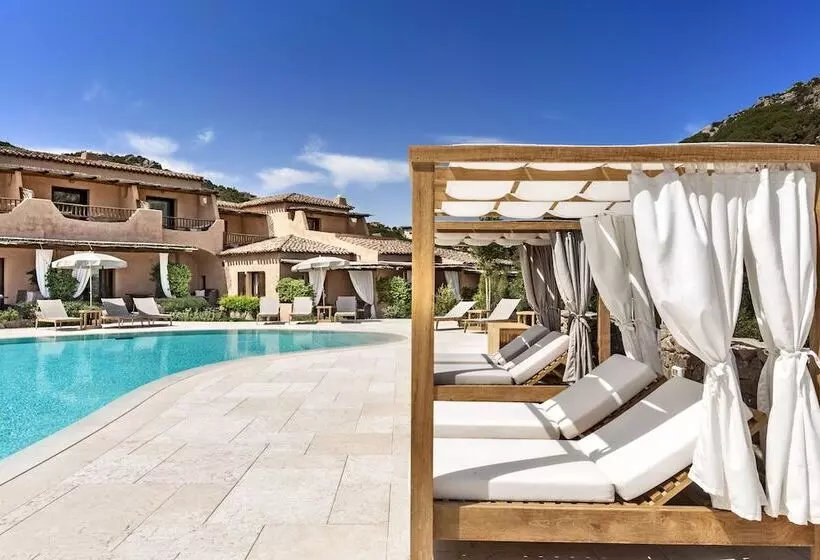 هتل Relais Villa Carola