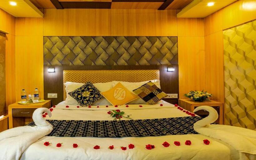 ホテル Southern Panorama Houseboats