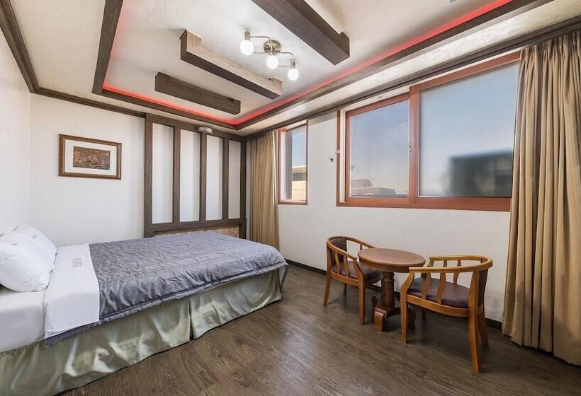 Motel Boryeong Raemian