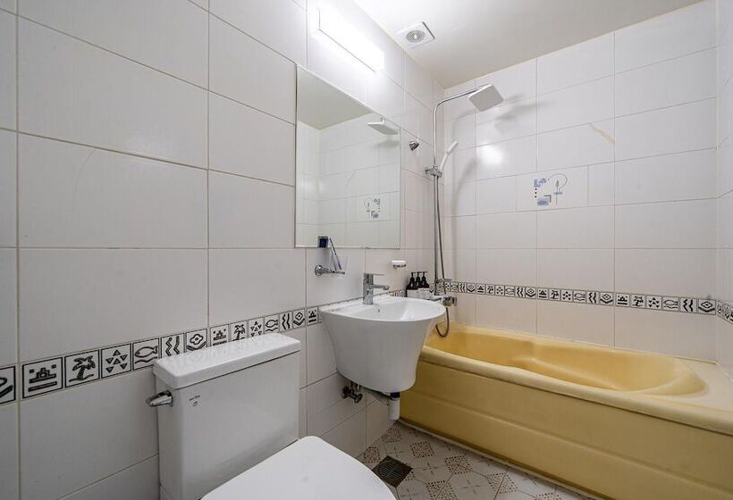 Motel Boryeong Raemian