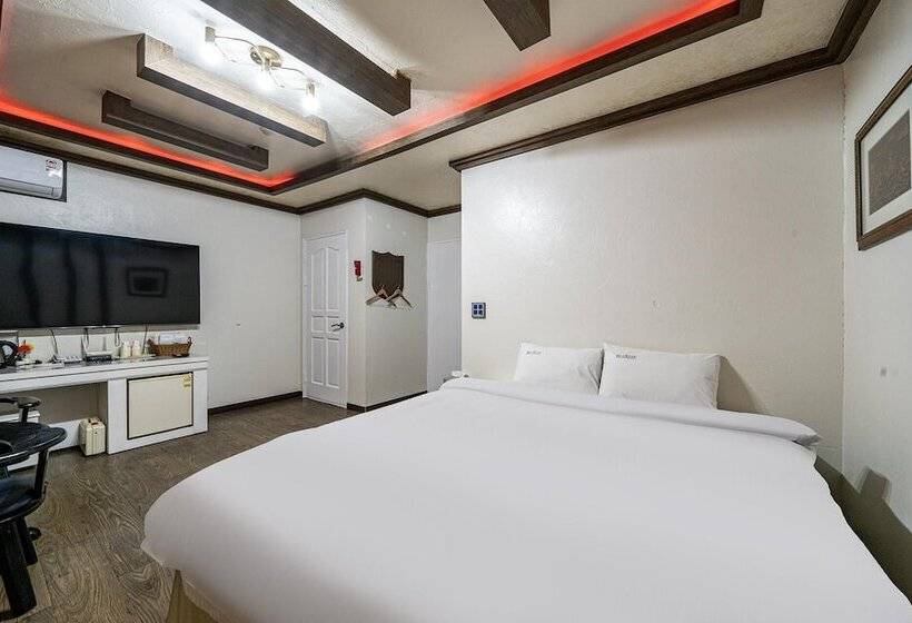 Motel Boryeong Raemian