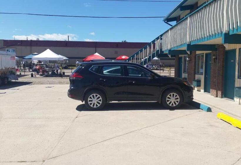 モーテル Ranchland Inn