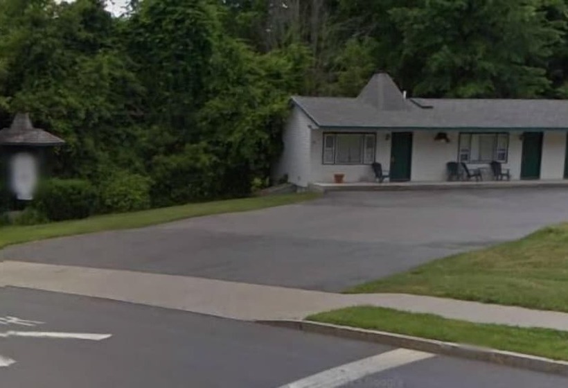 מוטל Spring Motor Inn