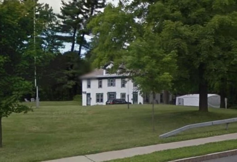 מוטל Spring Motor Inn