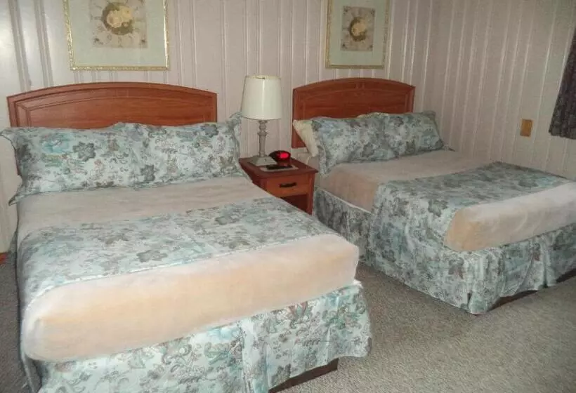 Mount Blue Motel